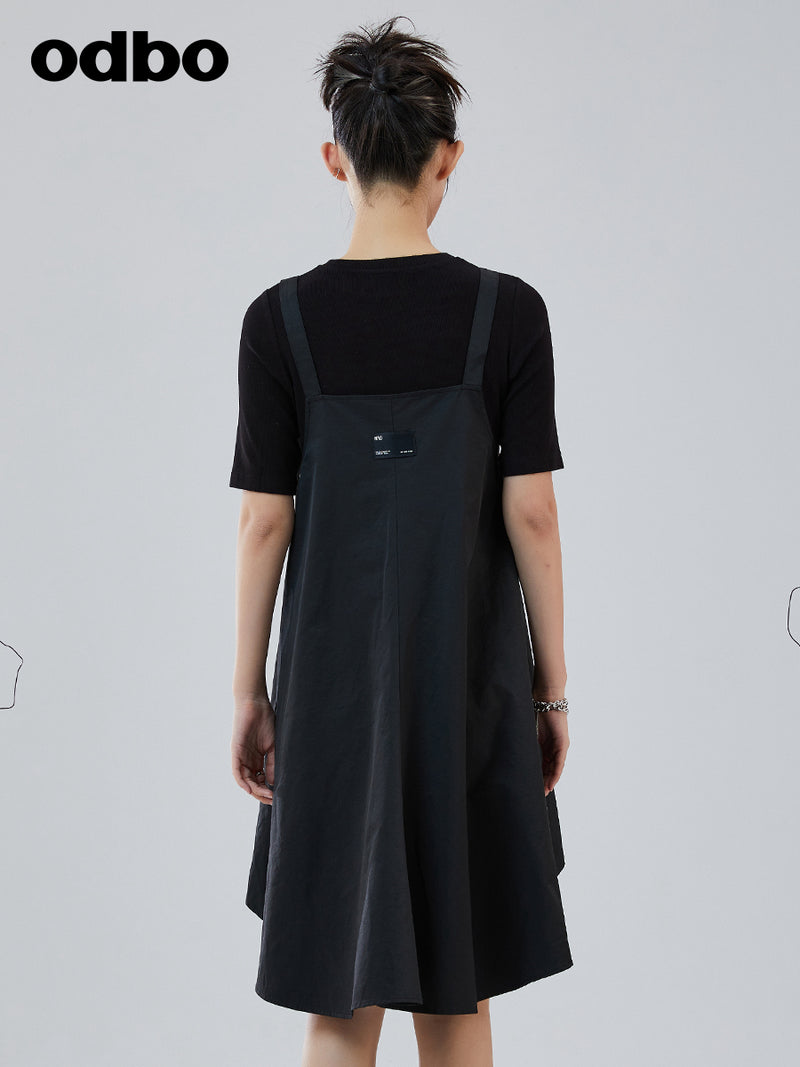 odbo2022年新款 潮牌 黑色吊帶連衣裙 寬鬆外穿