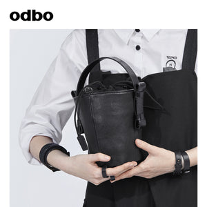 Odbo/歐迪比歐專櫃同款設計師品牌單肩斜跨手提包水桶包女